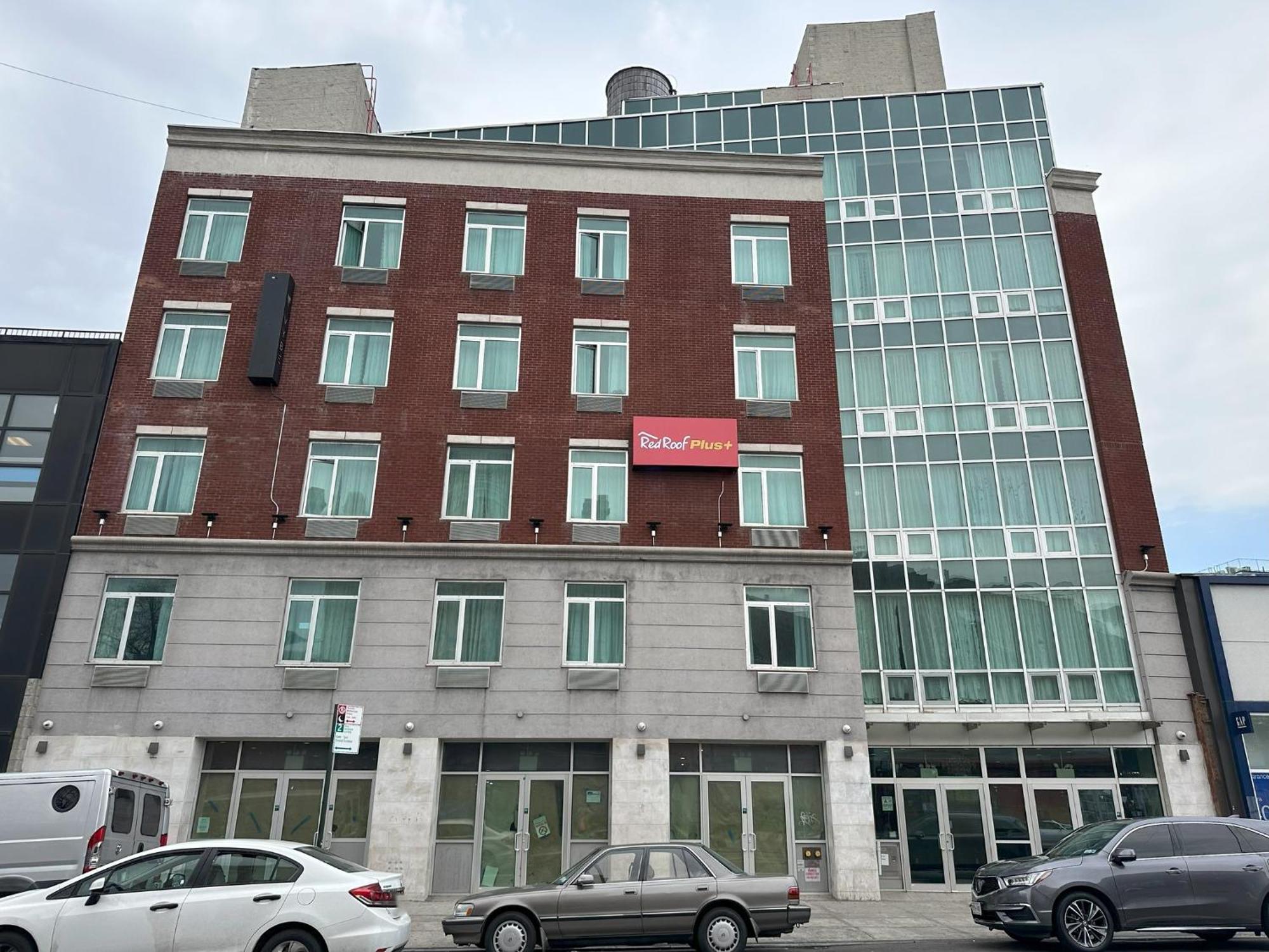 Red Roof Plus Brooklyn - Flatbush Ave Nueva York Exterior foto